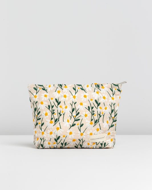 OFF TOILETRY BAG WITH DAISY DESIGN